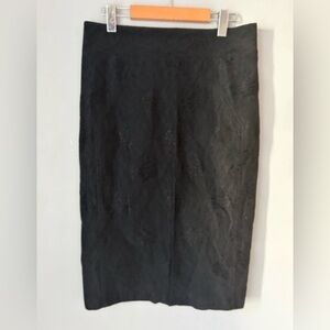 Diane von Furstenberg DVF  Lace Pencil Skirt Black Size 12. Excellent condition